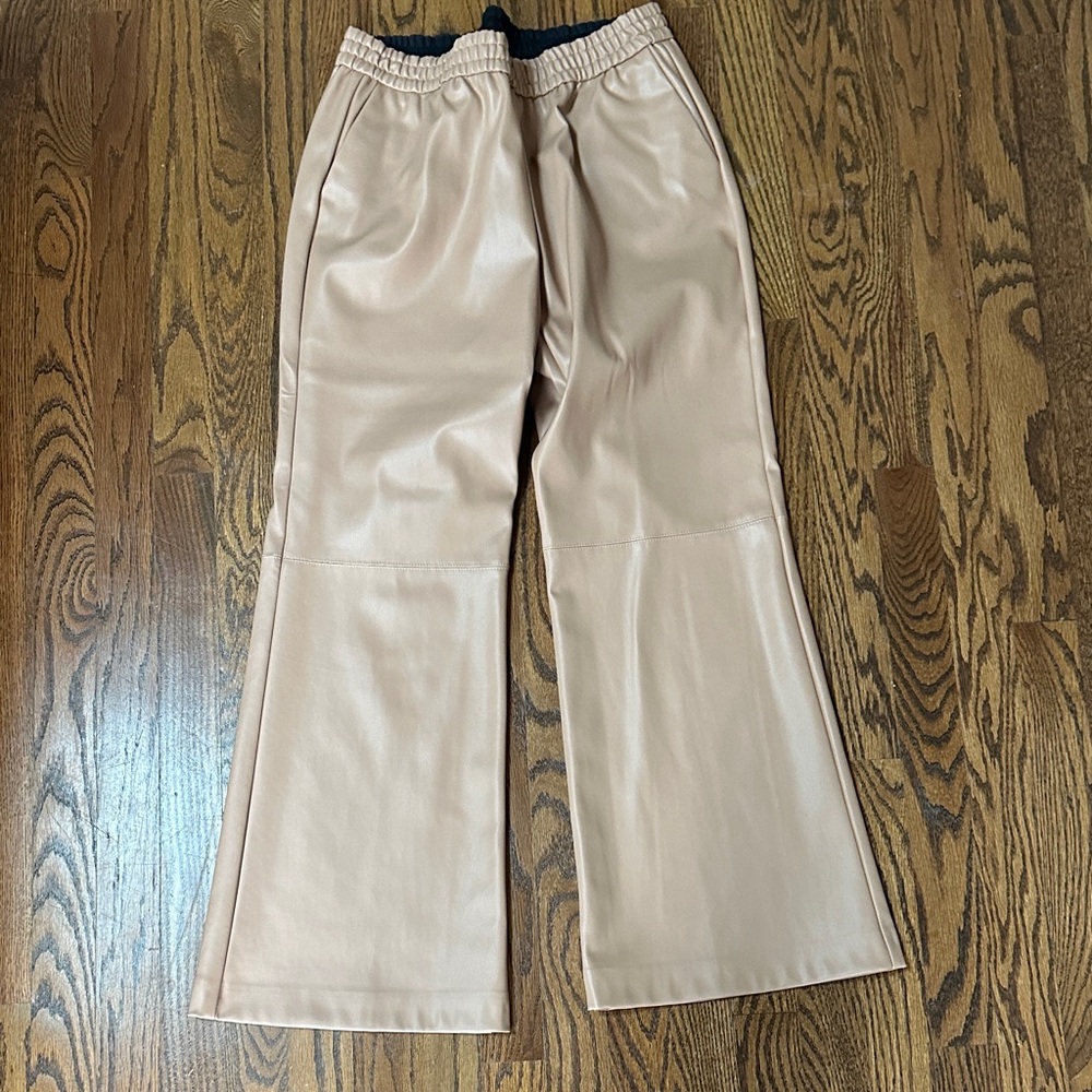 (nude) italian Brand Vegan Leather elastic waist Pant